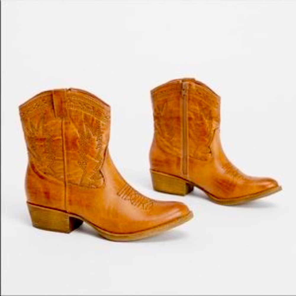 STEVE MADDINS BOOTS!
